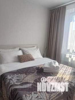 1-к квартира, посуточно, 32м2, 10/10 этаж