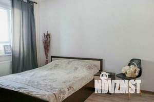 2-к квартира, посуточно, 35м2, 8/10 этаж