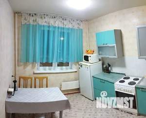 1-к квартира, посуточно, 42м2, 3/10 этаж