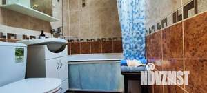 2-к квартира, посуточно, 50м2, 1/1 этаж