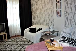 1-к квартира, посуточно, 43м2, 4/10 этаж