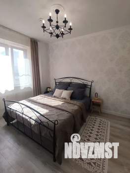 Студия квартира, посуточно, 40м2, 2/10 этаж