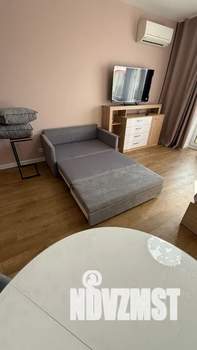 Студия квартира, посуточно, 37м2, 8/17 этаж