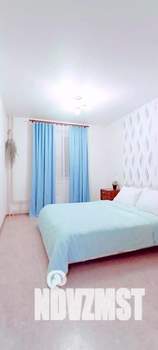 2-к квартира, посуточно, 50м2, 1/1 этаж