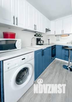 1-к квартира, посуточно, 43м2, 2/10 этаж