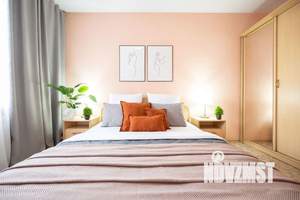1-к квартира, посуточно, 53м2, 1/1 этаж