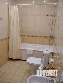 2-к квартира, посуточно, 53м2, 1/1 этаж