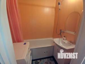 1-к квартира, посуточно, 33м2, 4/10 этаж