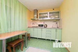 1-к квартира, посуточно, 43м2, 1/1 этаж