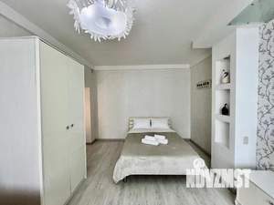 1-к квартира, посуточно, 37м2, 1/1 этаж