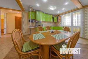 2-к квартира, посуточно, 75м2, 1/1 этаж