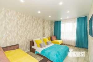 2-к квартира, посуточно, 60м2, 1/1 этаж