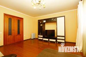 2-к квартира, посуточно, 65м2, 1/1 этаж