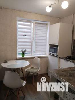 1-к квартира, посуточно, 33м2, 3/5 этаж