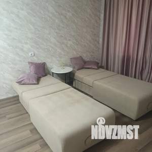 1-к квартира, посуточно, 33м2, 3/5 этаж