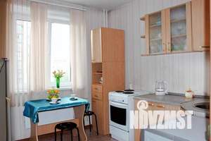 2-к квартира, посуточно, 54м2, 6/10 этаж