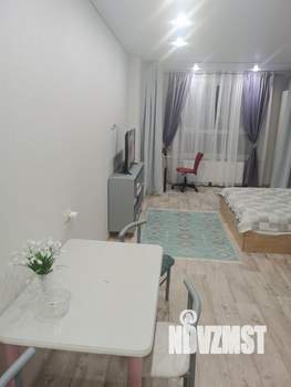 Студия квартира, посуточно, 31м2, 3/24 этаж