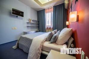 1-к квартира, посуточно, 64м2, 1/1 этаж