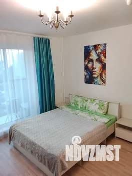 Студия квартира, посуточно, 29м2, 3/19 этаж