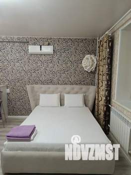 Студия квартира, посуточно, 32м2, 16/18 этаж