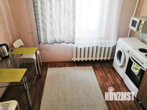 1-к квартира, посуточно, 38м2, 1/10 этаж
