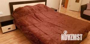 1-к квартира, посуточно, 43м2, 6/16 этаж