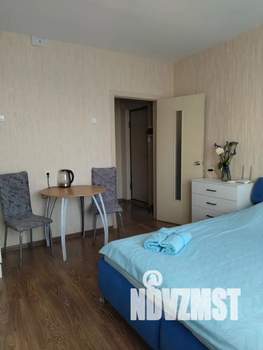 Студия квартира, посуточно, 28м2, 17/17 этаж