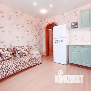 1-к квартира, посуточно, 41м2, 1/10 этаж