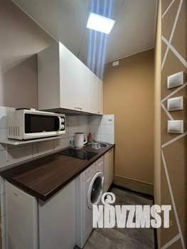 Студия квартира, посуточно, 28м2, 3/17 этаж