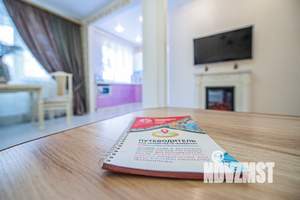 1-к квартира, посуточно, 54м2, 1/1 этаж