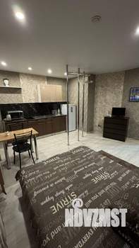 Студия квартира, посуточно, 28м2, 12/18 этаж