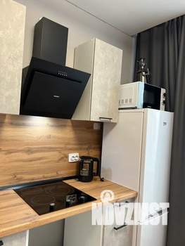 1-к квартира, посуточно, 32м2, 9/10 этаж
