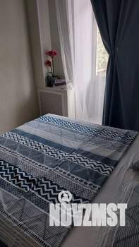 2-к квартира, посуточно, 40м2, 3/5 этаж