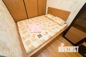 1-к квартира, посуточно, 42м2, 9/9 этаж