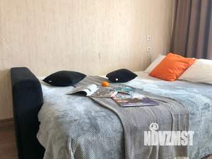 Студия квартира, посуточно, 28м2, 17/17 этаж