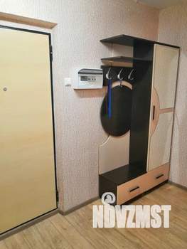 1-к квартира, посуточно, 42м2, 4/10 этаж