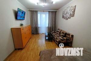 1-к квартира, посуточно, 38м2, 1/9 этаж