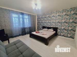 1-к квартира, посуточно, 43м2, 1/1 этаж