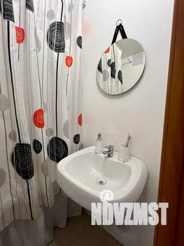 1-к квартира, посуточно, 44м2, 7/10 этаж