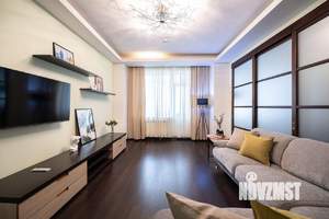 3-к квартира, посуточно, 112м2, 1/1 этаж