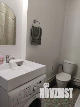 1-к квартира, посуточно, 28м2, 6/18 этаж