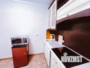 1-к квартира, посуточно, 36м2, 1/14 этаж