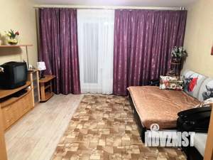 1-к квартира, посуточно, 42м2, 4/10 этаж