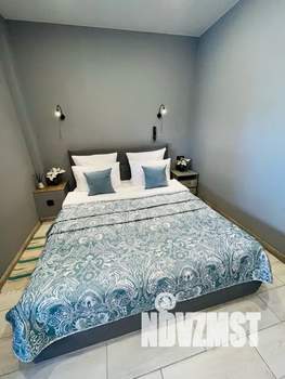 Студия квартира, посуточно, 30м2, 1/10 этаж