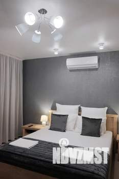 1-к квартира, посуточно, 43м2, 1/10 этаж