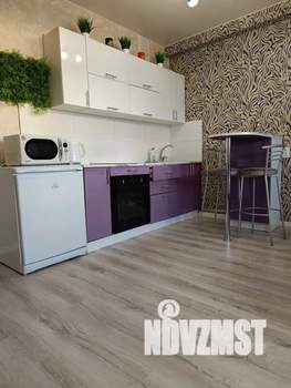 Студия квартира, посуточно, 32м2, 16/18 этаж