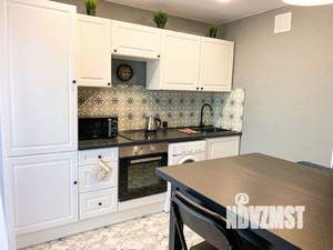 1-к квартира, посуточно, 43м2, 1/1 этаж