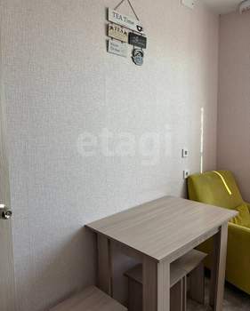 1-к квартира, на длительный срок, 34м2, 8/10 этаж