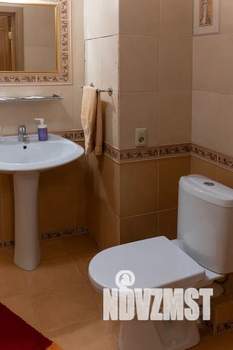 2-к квартира, посуточно, 42м2, 1/9 этаж