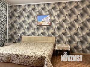 1-к квартира, посуточно, 41м2, 1/10 этаж